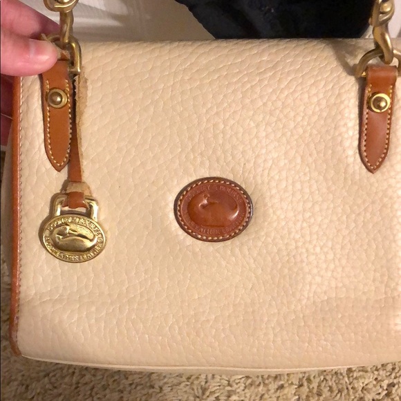 Dooney & Bourke purse. Some marks. Used condition - Picture 4 of 4